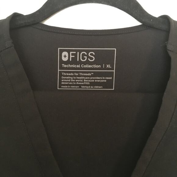 Figs Scrub Set - Catarina and Zamora Joggers - XL Black - Picture 3 of 7